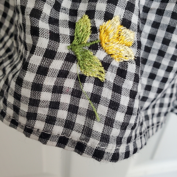 Forever 21 Mini Peplum Top - Picture 3 of 6